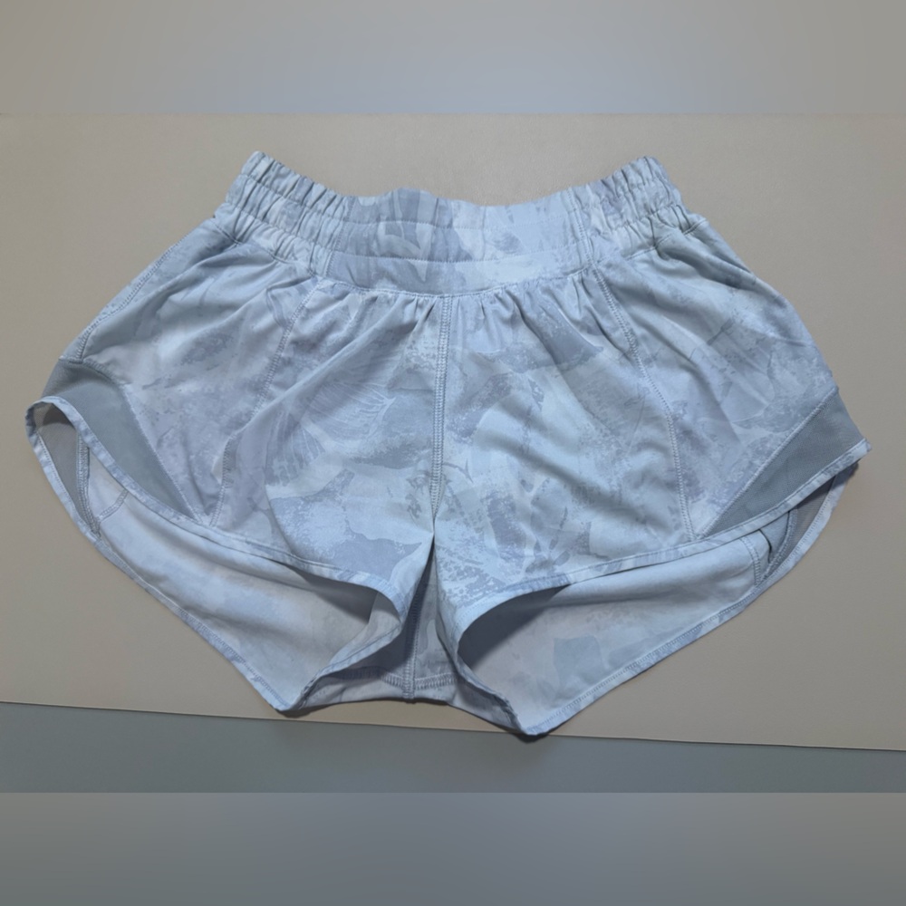 Lululemon Hotty hot shorts